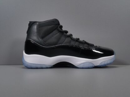 Air Jordan 11 'Space Jam' 2016 Edition