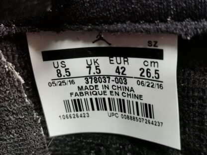 Air Jordan 11 'Space Jam' 2016 Edition - Image 4
