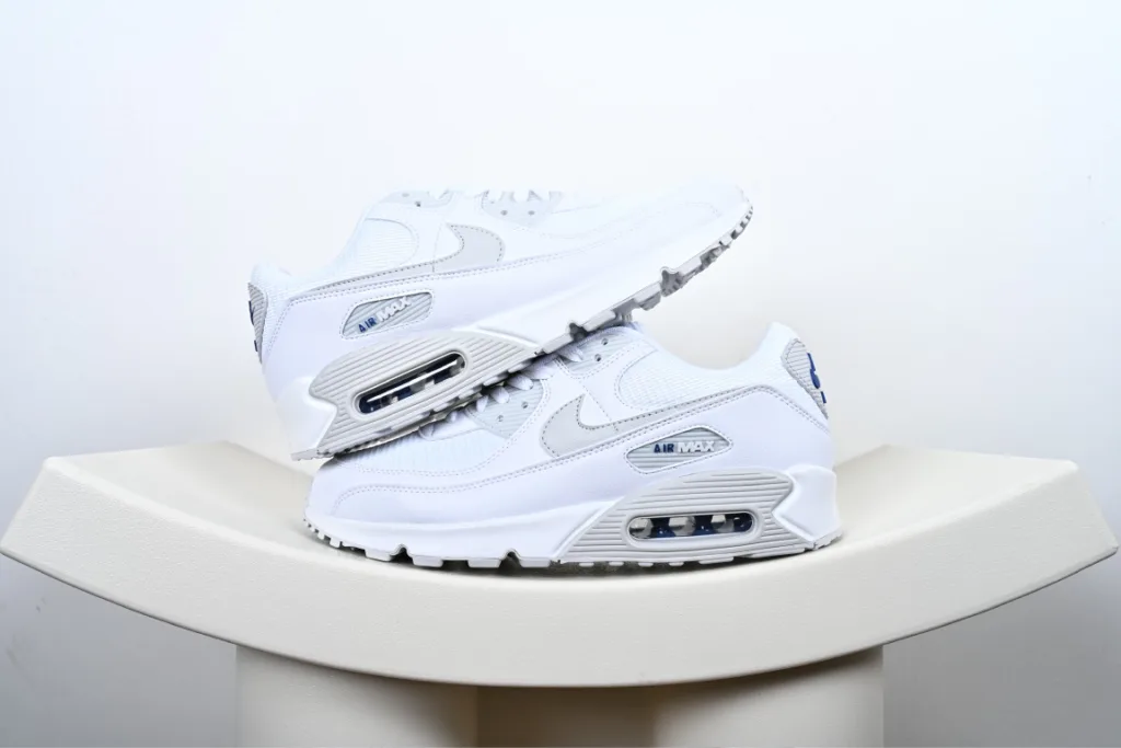 Fake Nike Air Max 90